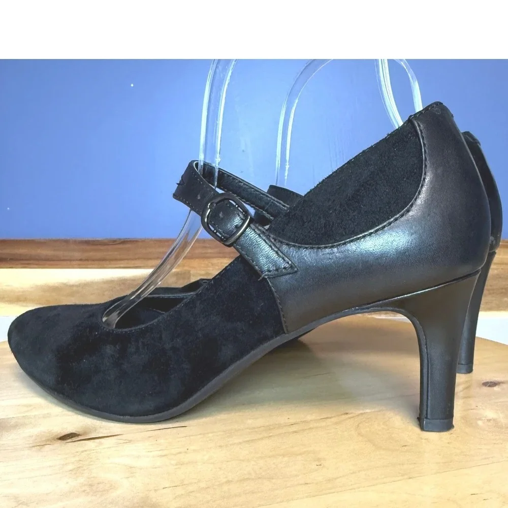 Clarks Womens Black Suede Leather Mary Jane‎ Pumps Buckle Strap Heels Round Toe